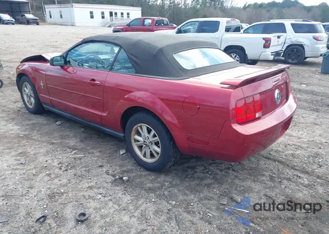 2006 Ford Mustang V6 z USA, uszkodzony, nr VIN 1ZVFT84N165262477